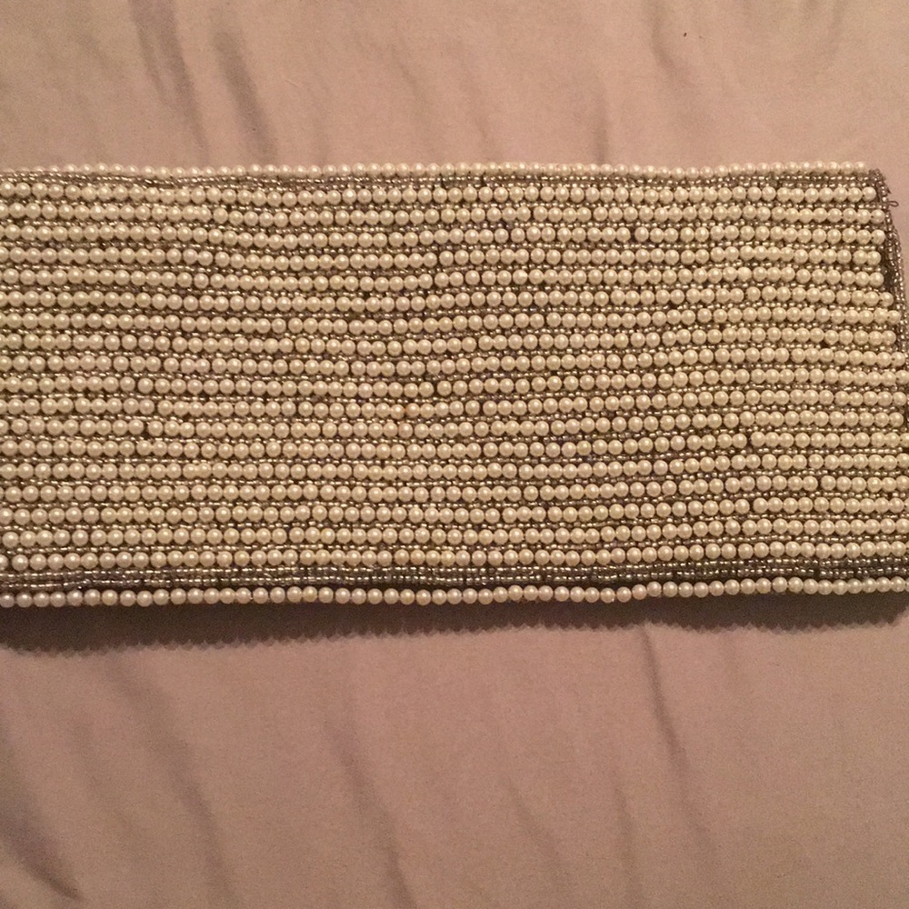 Clutch - Picture 4 of 6